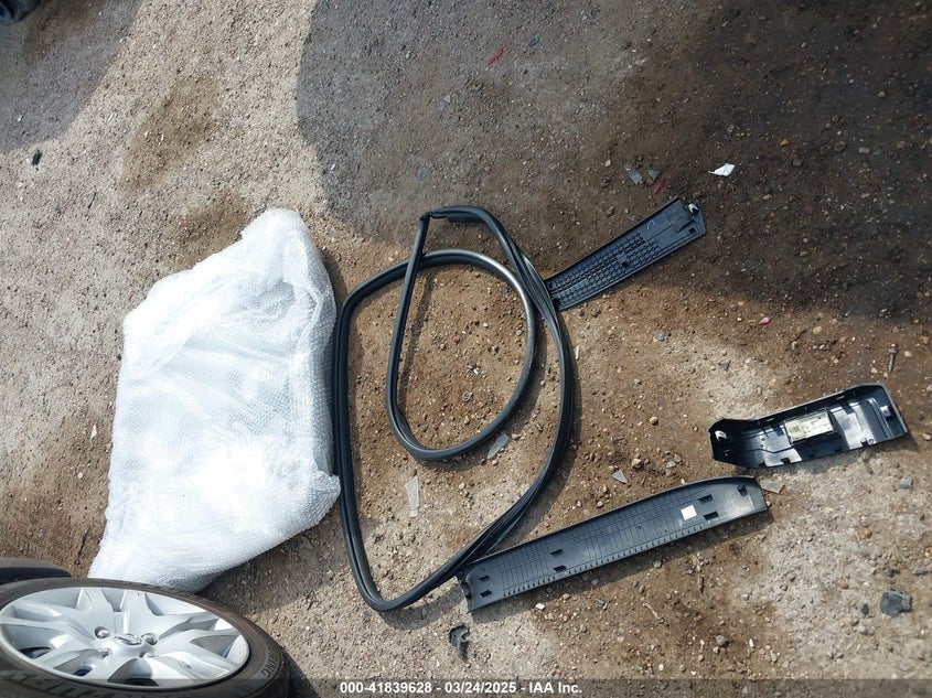 2017 TOYOTA TACOMA TRD SPORT - 5TFCZ5AN1HX116806