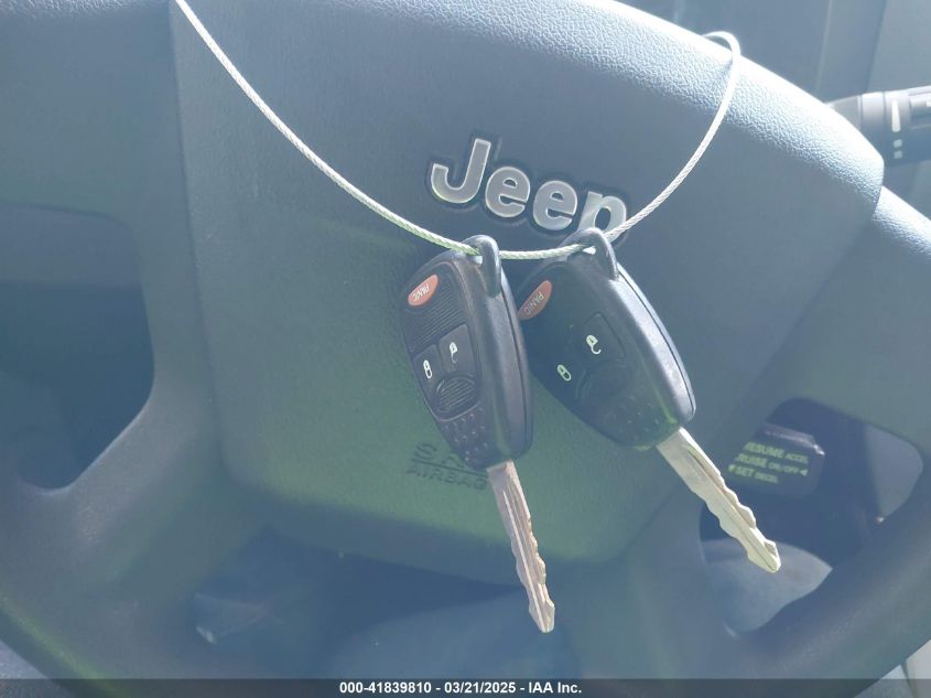 2007 Jeep Compass Sport VIN: 1J8FF47WX7D211695 Lot: 41839810