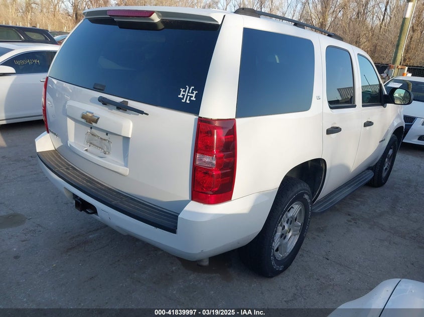 2007 CHEVROLET TAHOE VIN: 1GNEK13077R165087