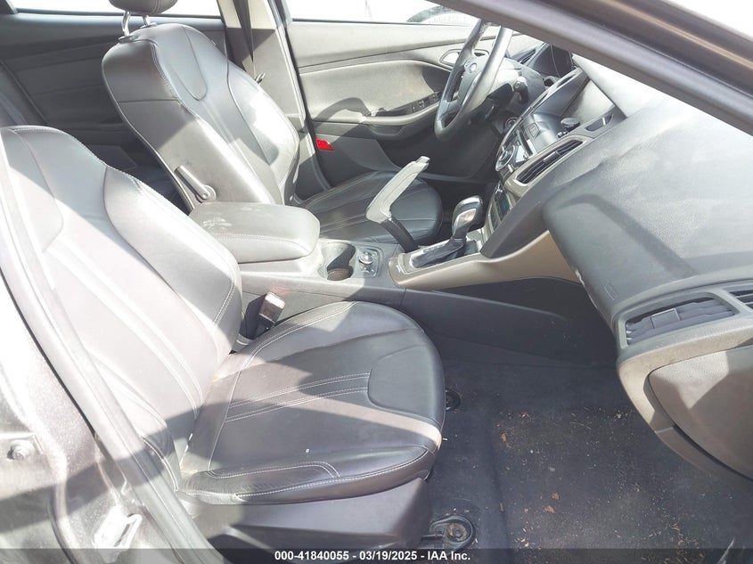 2012 FORD FOCUS VIN: 1FAHP3M27CL310148