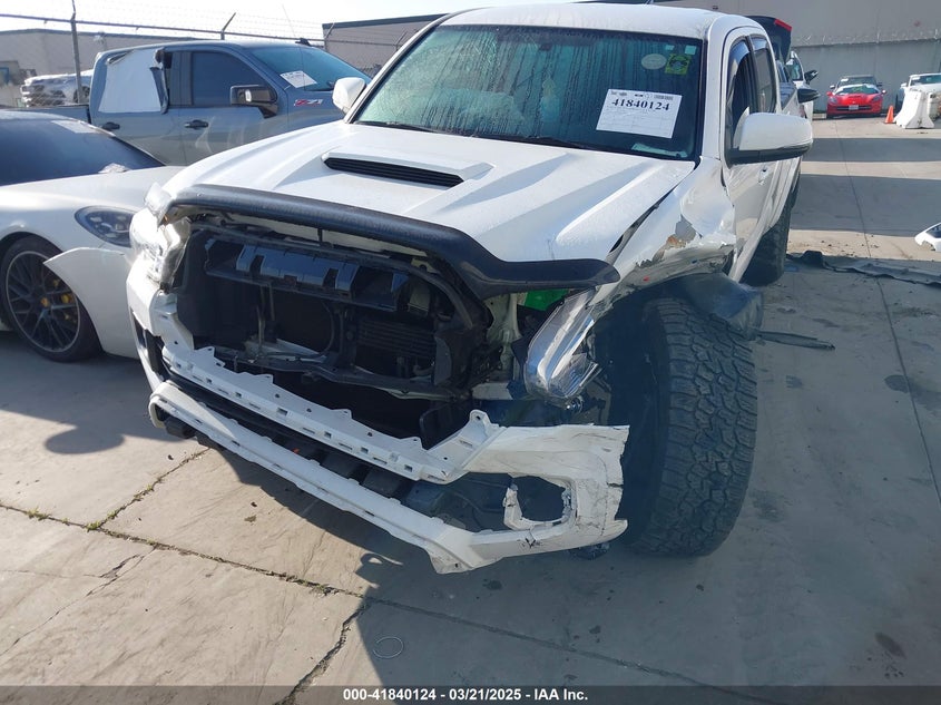 2017 TOYOTA TACOMA DBL CAB/SR5/TRD SPORT/OR - 3TMAZ5CN4HM051993