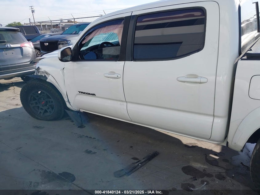 2017 TOYOTA TACOMA DBL CAB/SR5/TRD SPORT/OR - 3TMAZ5CN4HM051993