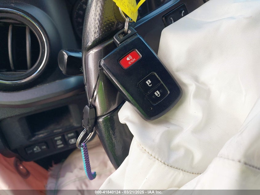 2017 TOYOTA TACOMA DBL CAB/SR5/TRD SPORT/OR - 3TMAZ5CN4HM051993