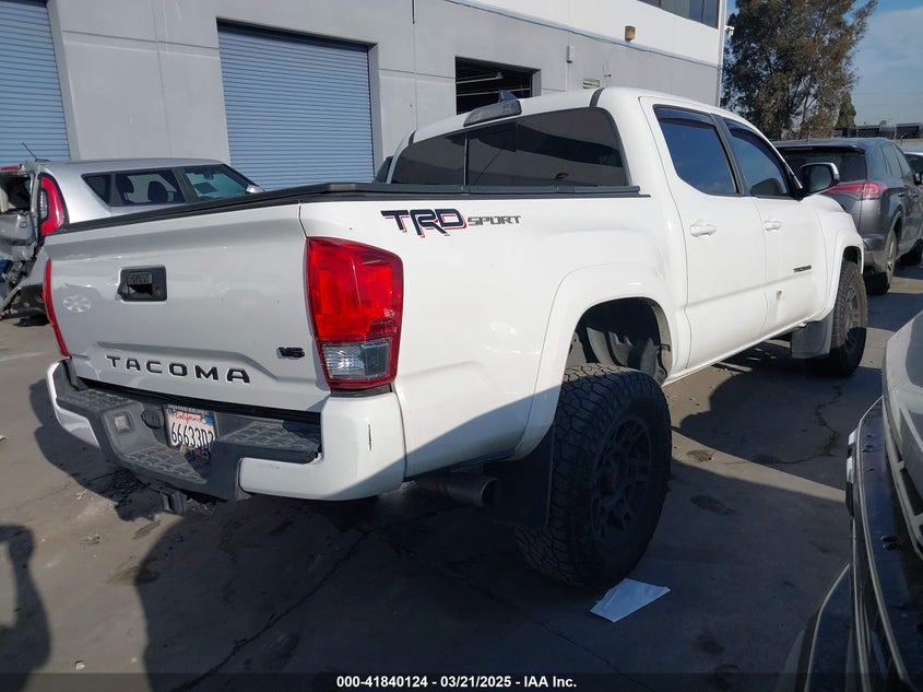 2017 TOYOTA TACOMA DBL CAB/SR5/TRD SPORT/OR - 3TMAZ5CN4HM051993