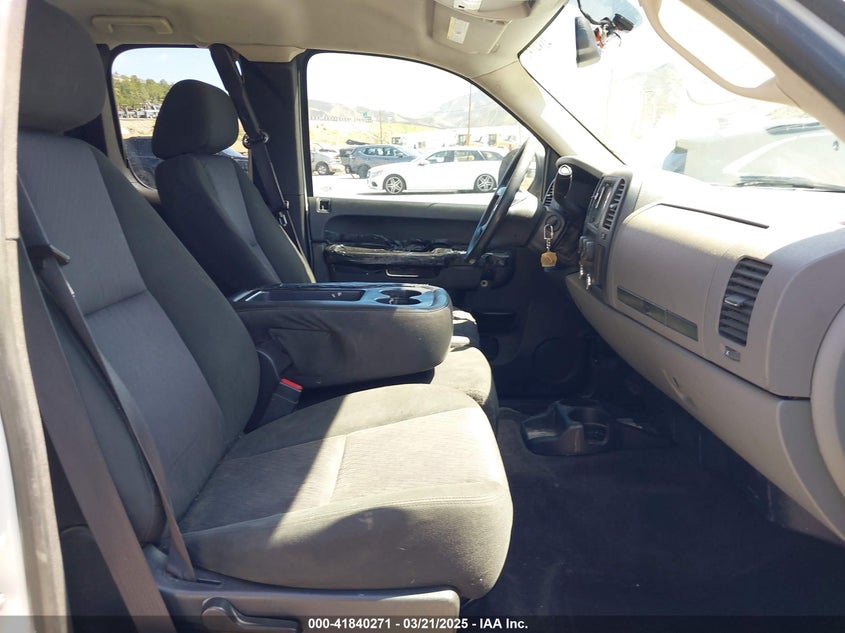 2012 CHEVROLET SILVERADO 1500 VIN: 1GCRCREA9CZ325525