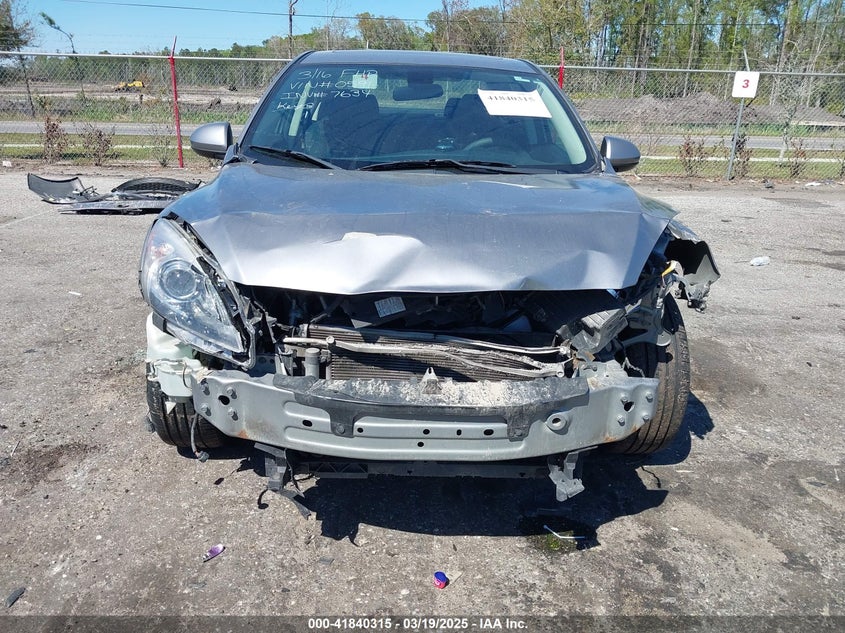 2011 MAZDA MAZDA3 VIN: JM1BL1U69B1370591