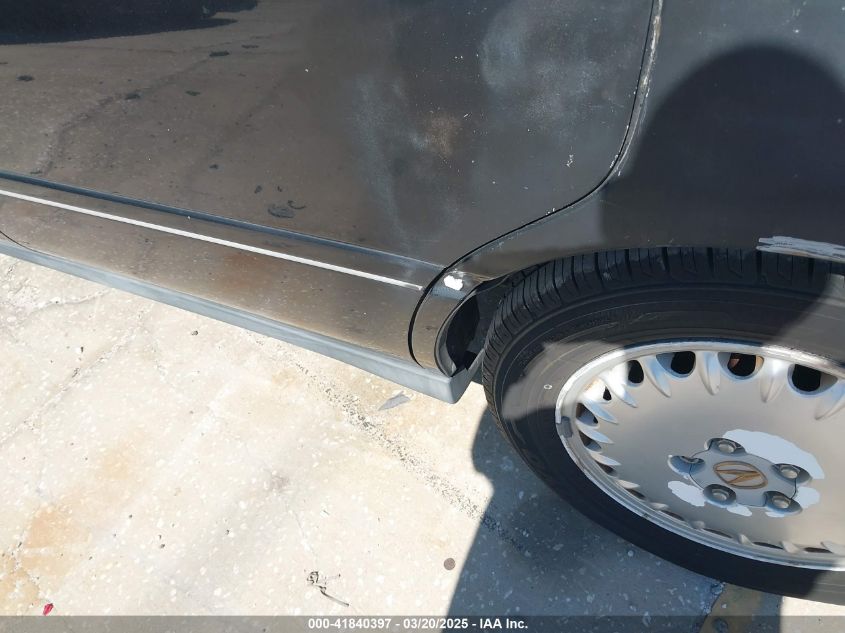 1997 Acura Rl 3.5 VIN: JH4KA9654VC002979 Lot: 41840397