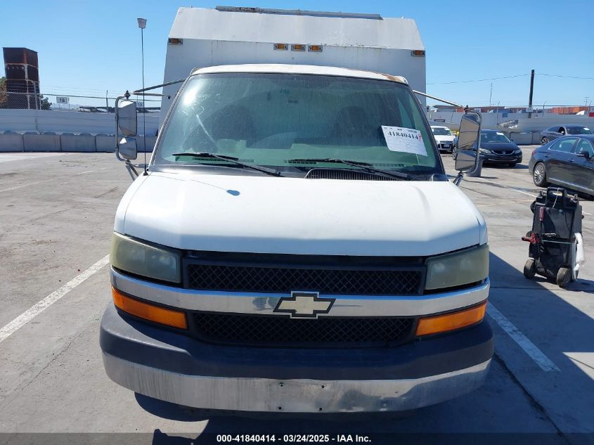 2004 Chevrolet Express Cutaway Base W/C7L/C7N VIN: 1GBJG31U641239317 Lot: 41840414