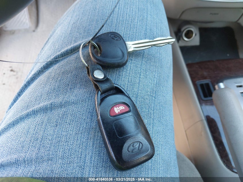 2006 HYUNDAI SONATA VIN: 5NPEU46F76H146131