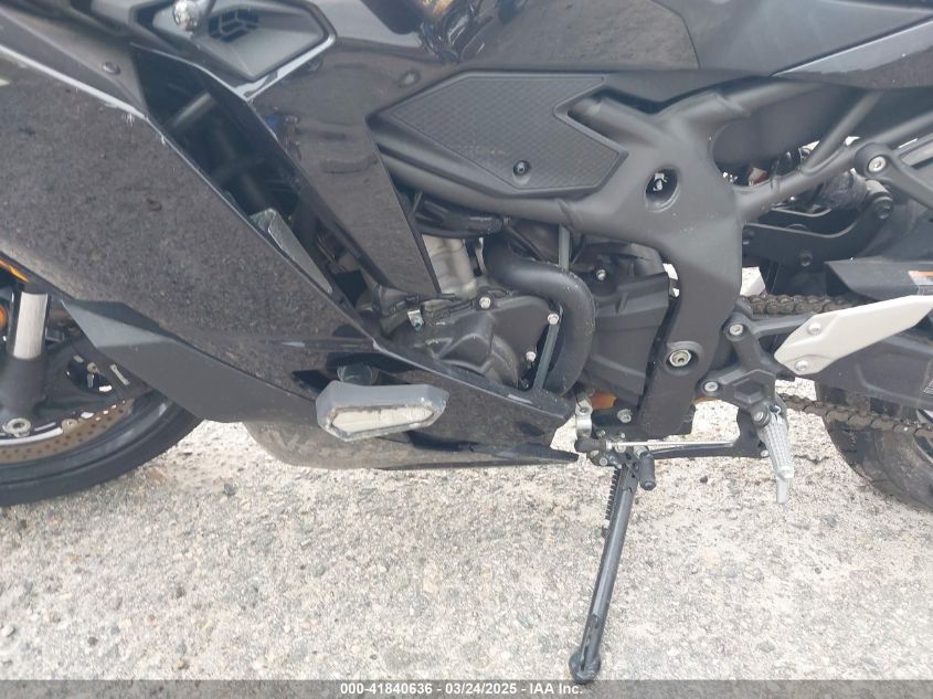 2025 Kawasaki Zx400 P VIN: ML5ZXCP10SDA32801 Lot: 41840636