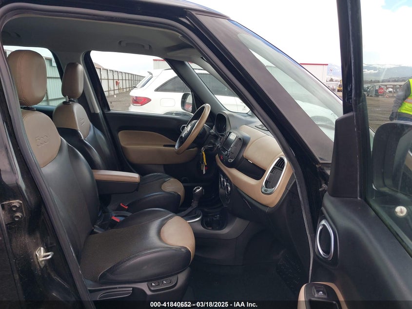2014 FIAT 500L VIN: ZFBCFACH9EZ008591