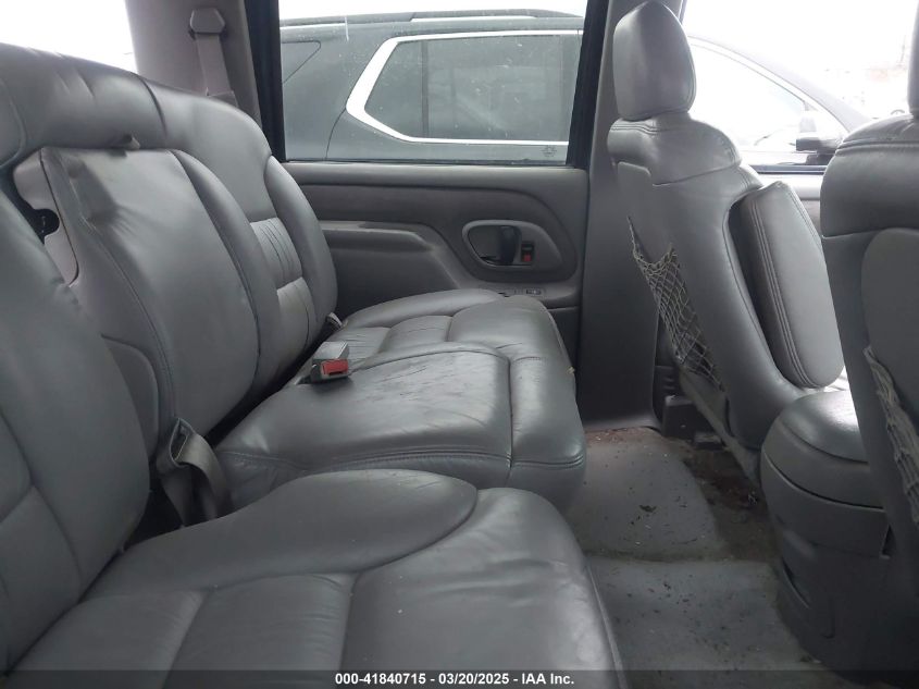 1995 Chevrolet Suburban K1500 VIN: 1GNFK16KXS1391827 Lot: 41840715