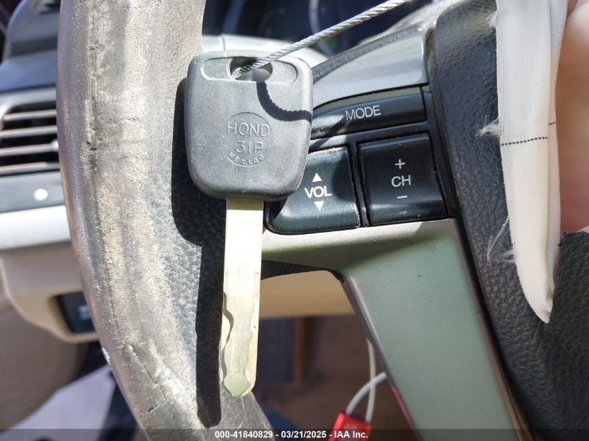 2011 Honda Accord 2.4 Lx-P VIN: 1HGCP2F41BA037393 Lot: 41840829