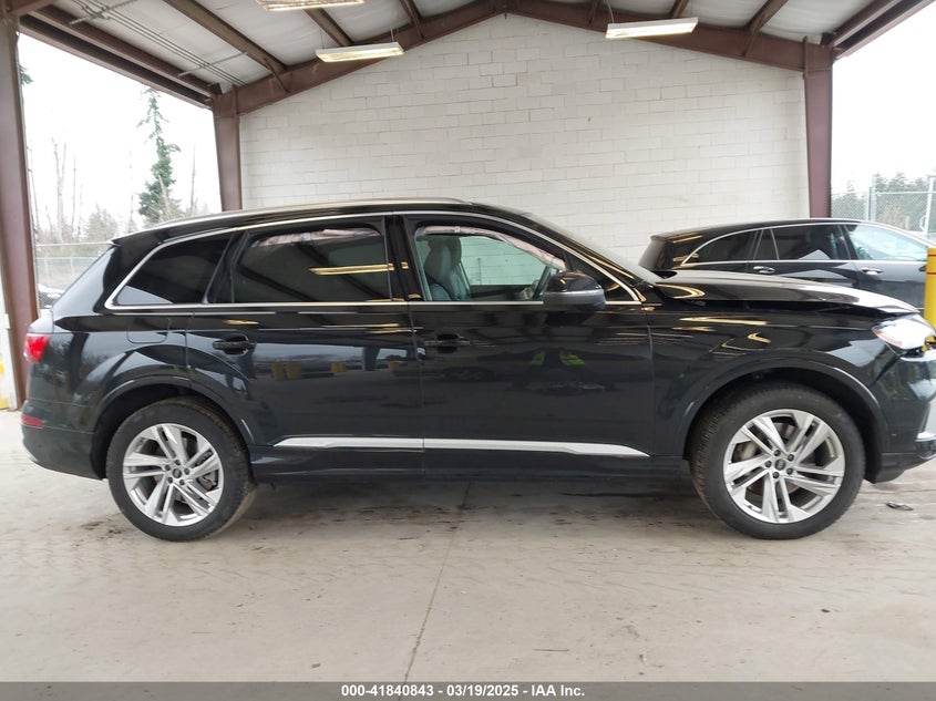 2023 AUDI Q7 PREMIUM 55 TFSI QUATTRO TIPTRONIC - WA1AXBF77PD014684