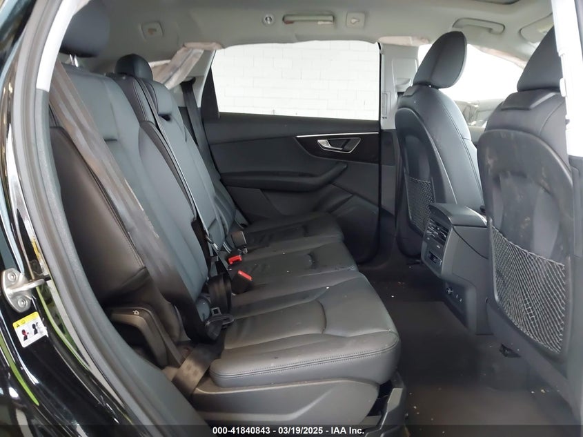 2023 AUDI Q7 PREMIUM 55 TFSI QUATTRO TIPTRONIC - WA1AXBF77PD014684