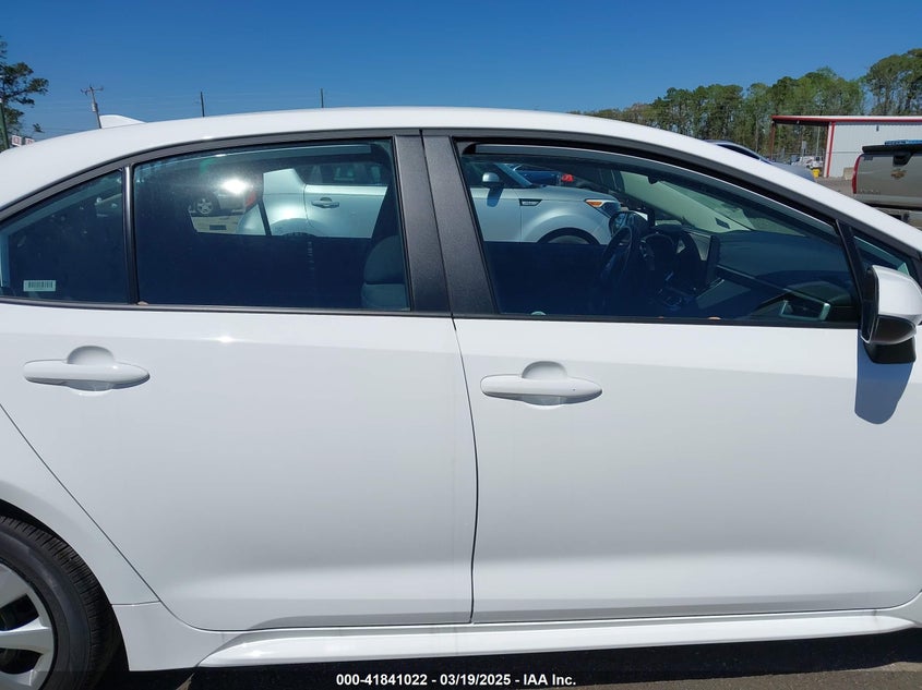 2025 TOYOTA COROLLA VIN: 5YFB4MDE4SP231292