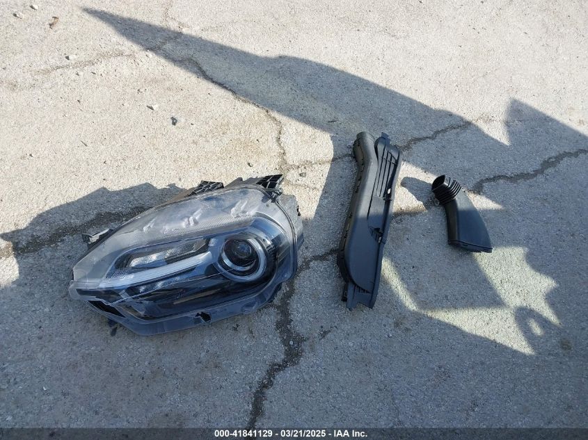 2022 Ford Bronco Sport Badlands VIN: 3FMCR9D98NRD87142 Lot: 41841129