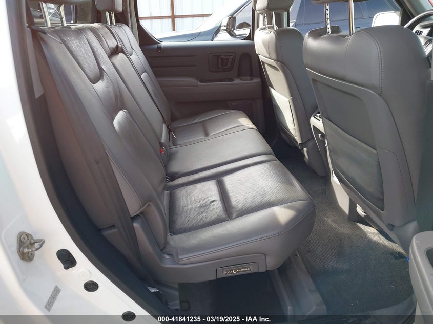 2011 HONDA RIDGELINE VIN: 5FPYK1F52BB454283