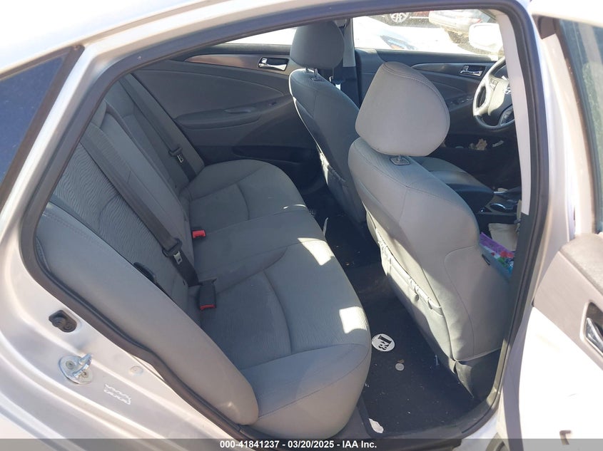 2014 HYUNDAI SONATA HYBRID - KMHEC4A48EA115075