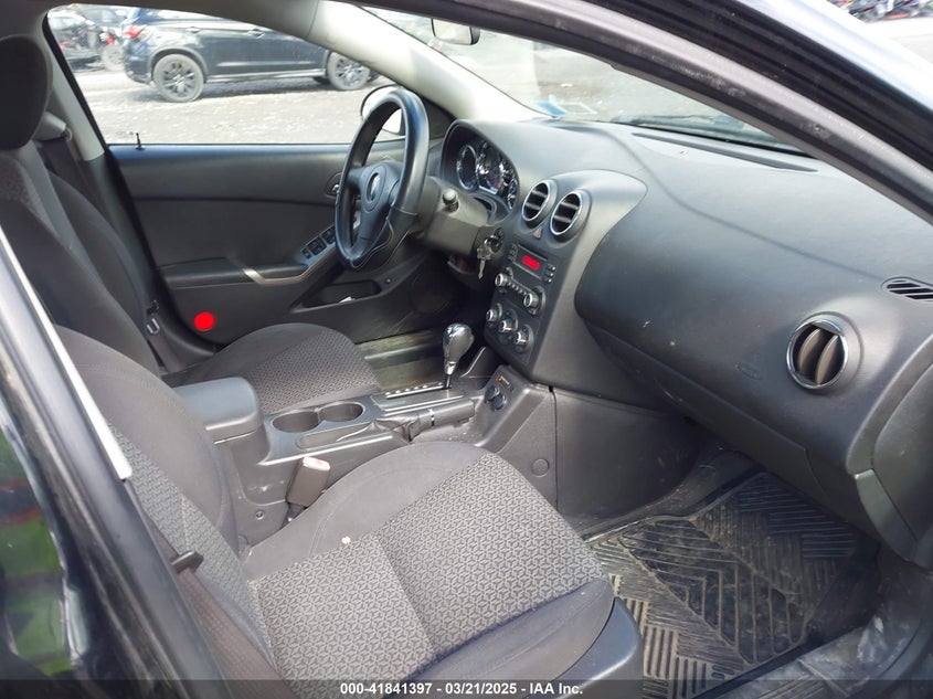 2007 PONTIAC G6 VIN: 1G2ZF58B874116207