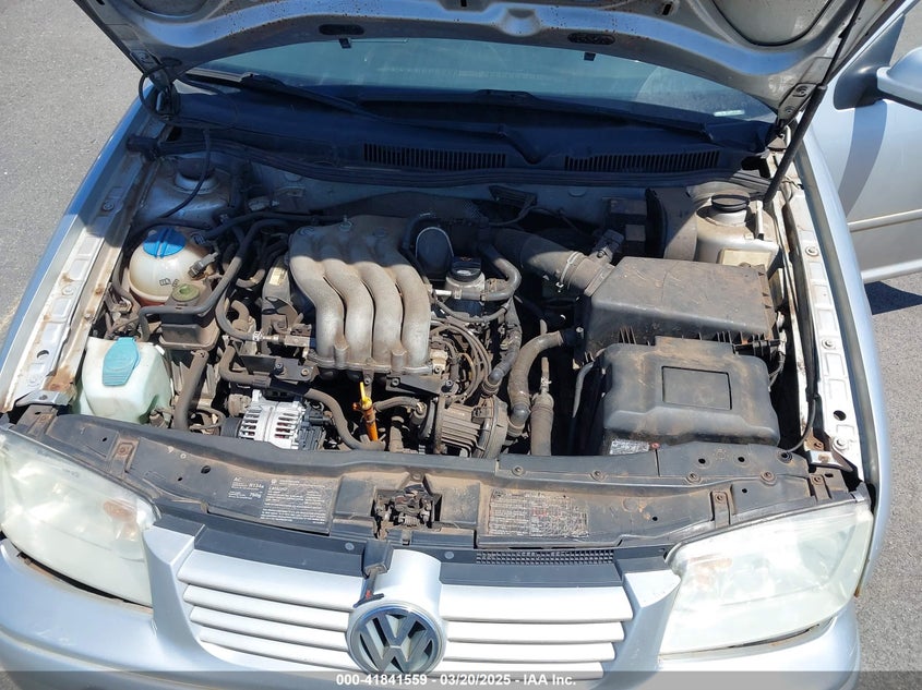 2005 Volkswagen Jetta Gls 2.0L VIN: WVWSL61JX5W004880 Lot: 41841559