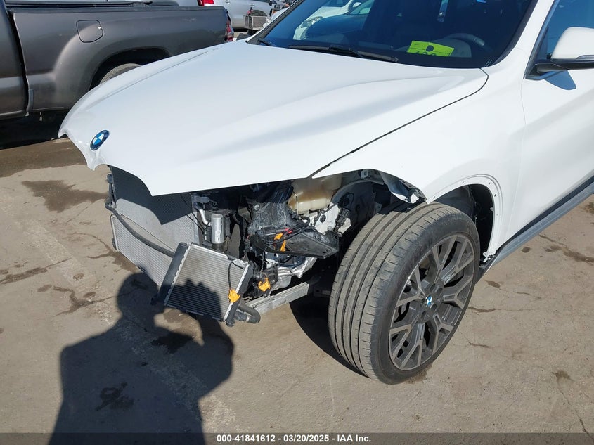 2021 BMW X1 VIN: WBXJG7C08M5S34659
