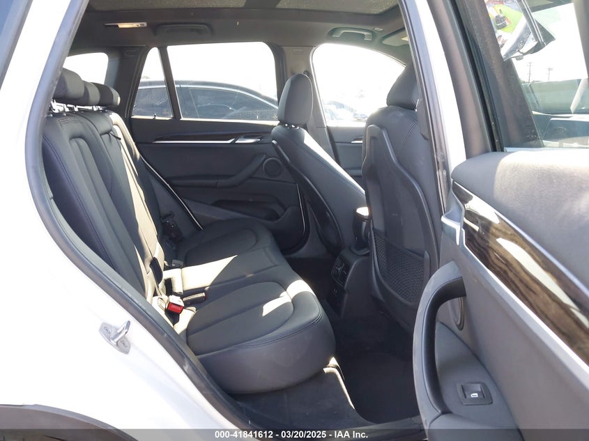 2021 BMW X1 VIN: WBXJG7C08M5S34659