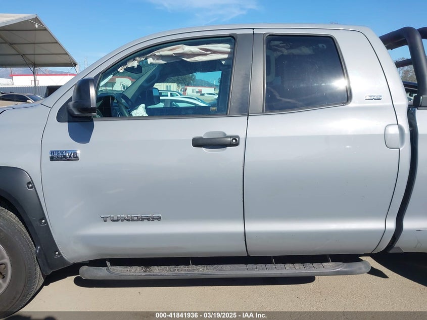 2018 TOYOTA TUNDRA SR5 5.7L V8 - 5TFRY5F16JX241955