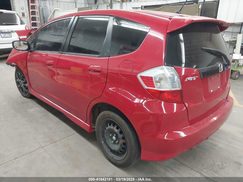2009 HONDA FIT VIN: JHMGE88409S043811