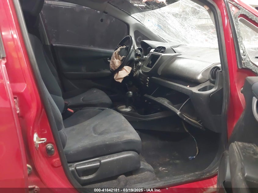 2009 HONDA FIT VIN: JHMGE88409S043811