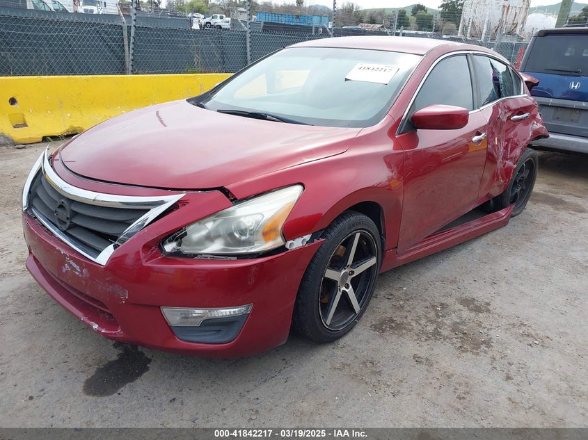 2013 NISSAN ALTIMA VIN: 1N4AL3AP7DN453586