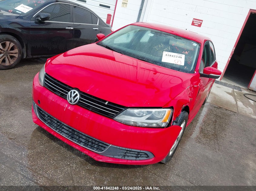 2013 VOLKSWAGEN JETTA 2.5L SE - 3VWDX7AJ6DM255345