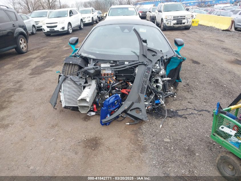 2023 McLaren Artura - SBM16AEA2PW001787