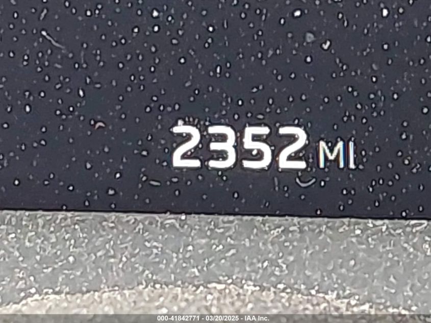 2023 McLaren Artura - SBM16AEA2PW001787