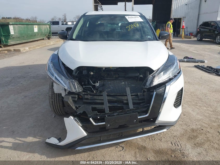 2024 NISSAN KICKS VIN: 3N1CP5BV8RL552248