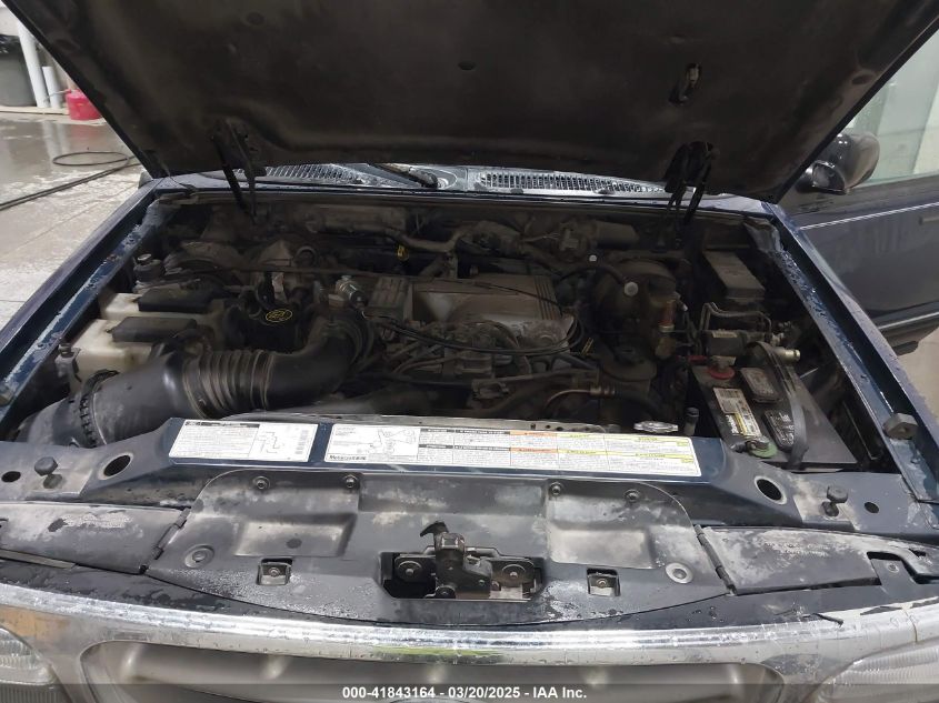 1997 Ford Explorer VIN: 1FMSU35P6VUA33724 Lot: 41843164