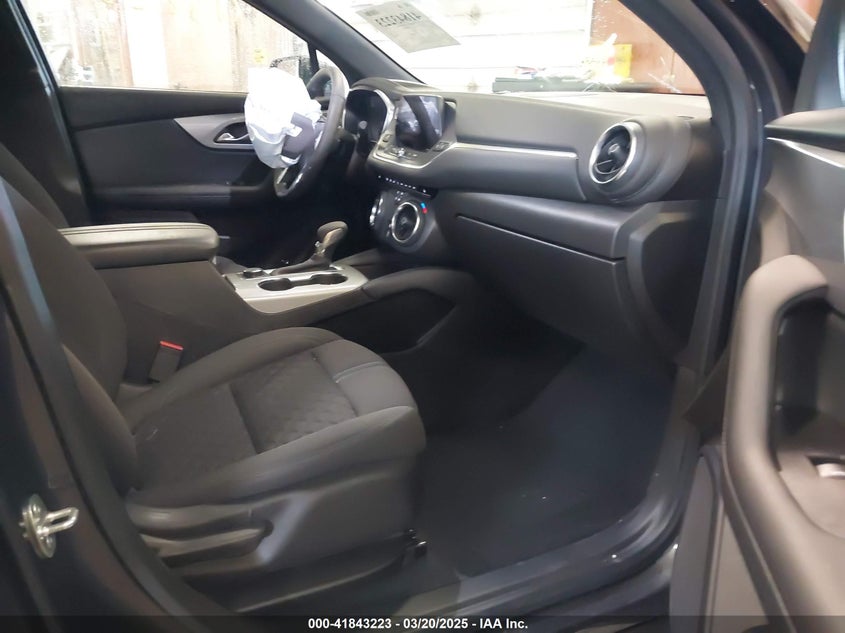 2022 CHEVROLET BLAZER VIN: 3GNKBHR43NS118140