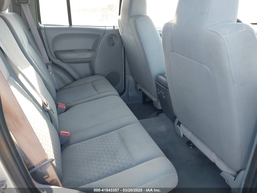 2006 JEEP LIBERTY VIN: 1J4GL48K86W287168