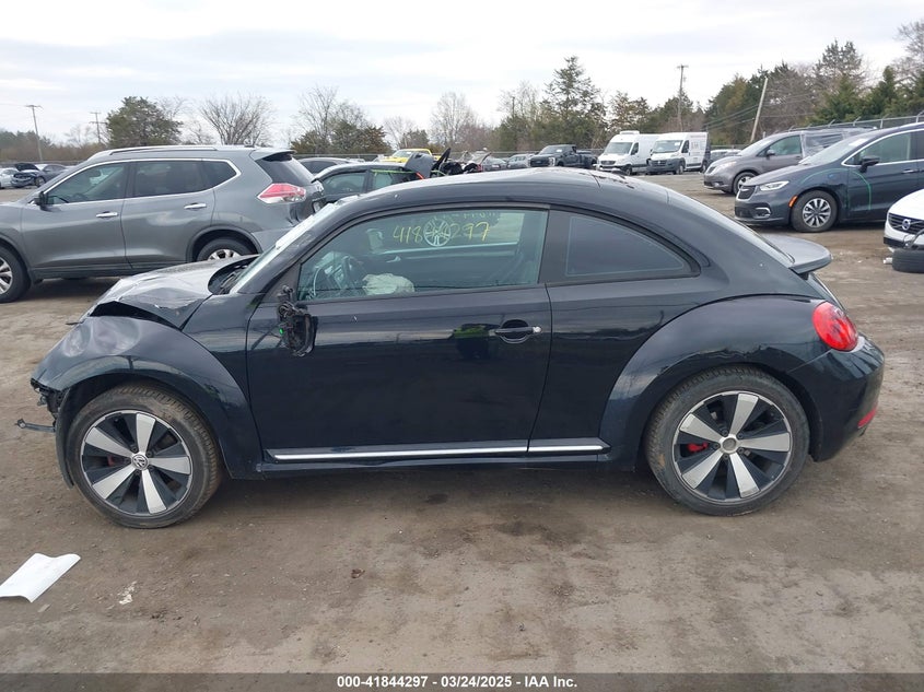 2013 VOLKSWAGEN BEETLE 2.0T TURBO - 3VWV67AT6DM613505