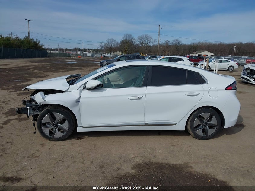 2020 HYUNDAI IONIQ VIN: KMHC85LC0LU196104