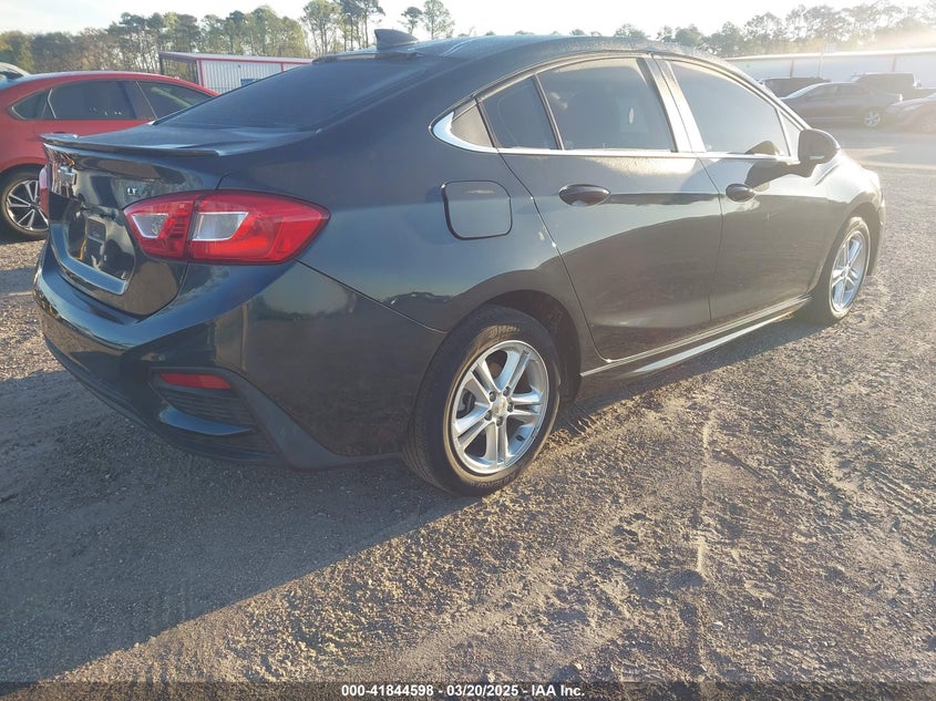 2018 CHEVROLET CRUZE LT AUTO - 1G1BE5SM2J7181806
