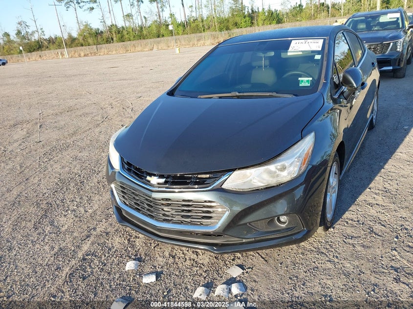 2018 CHEVROLET CRUZE LT AUTO - 1G1BE5SM2J7181806