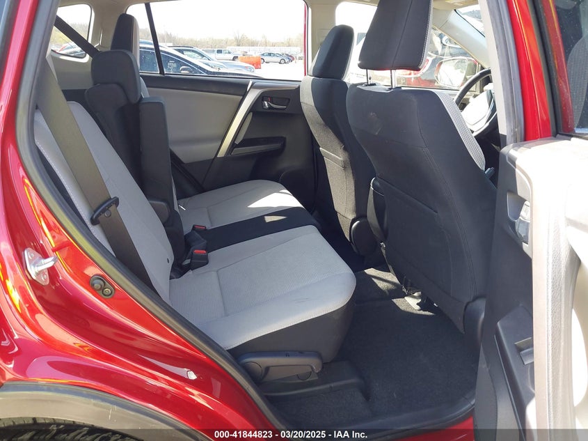 2017 TOYOTA RAV4 VIN: JTMWFREV6HJ113376
