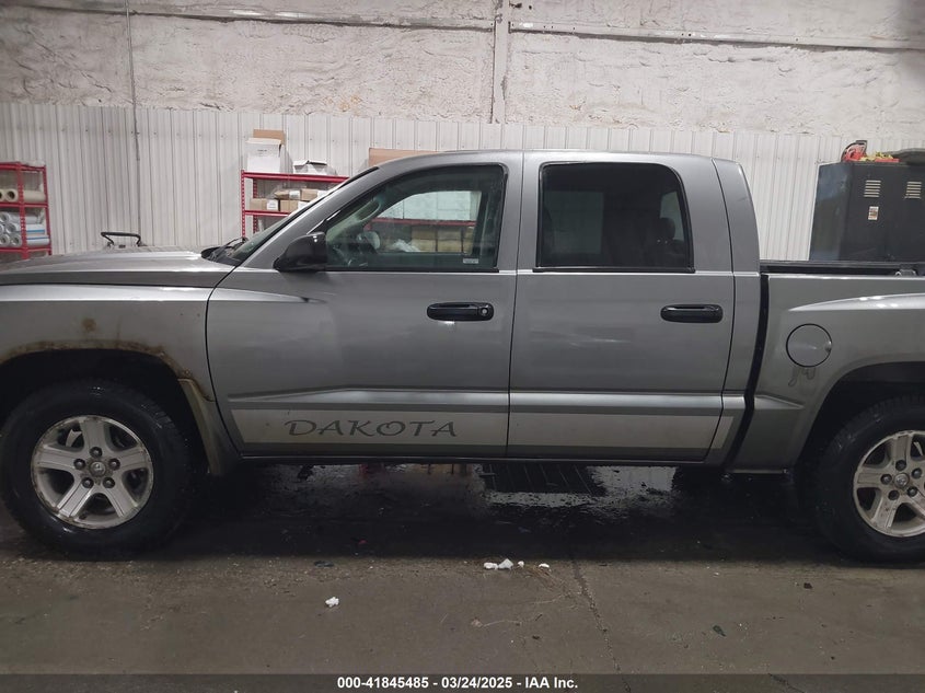 2011 DODGE DAKOTA VIN: 1D7RW3GKXBS625579