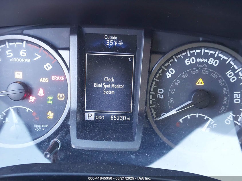 2019 TOYOTA TACOMA VIN: 3TMCZ5AN0KM261364