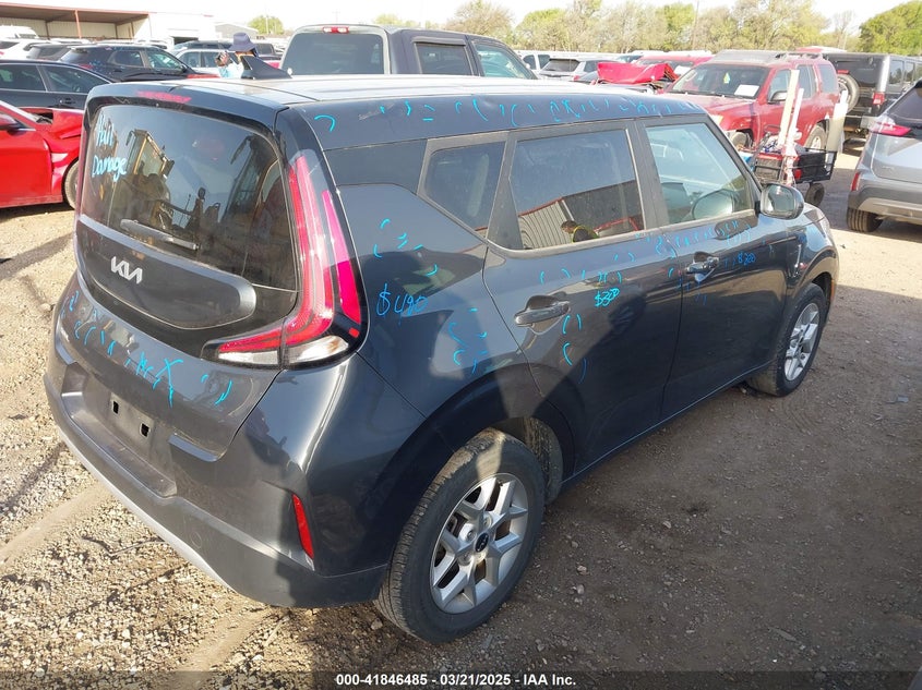 2024 KIA SOUL VIN: KNDJ23AU4R7898804