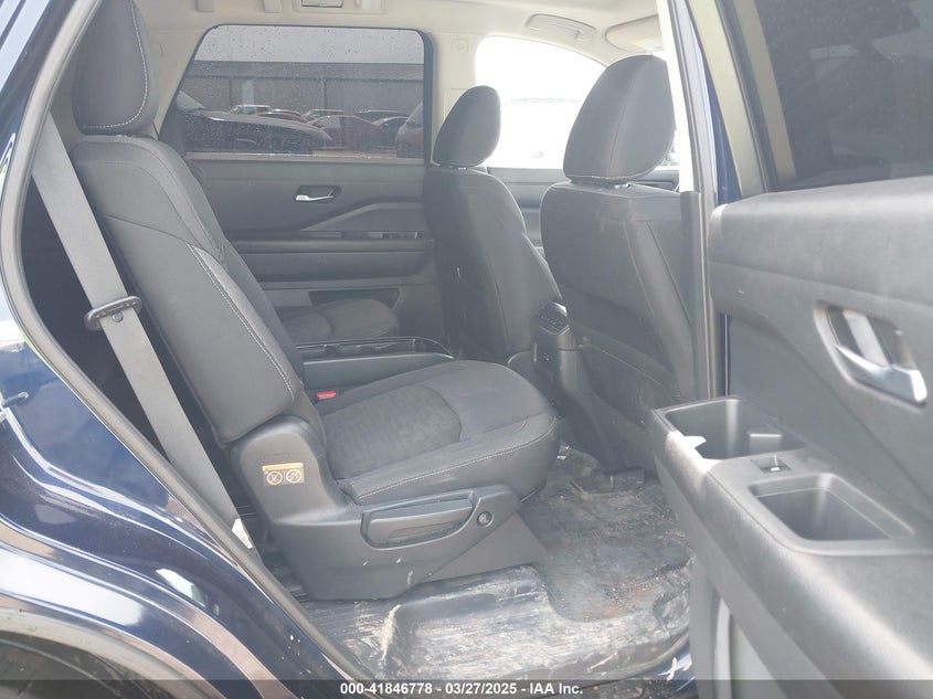 2022 NISSAN PATHFINDER SV 2WD - 5N1DR3BB6NC211566