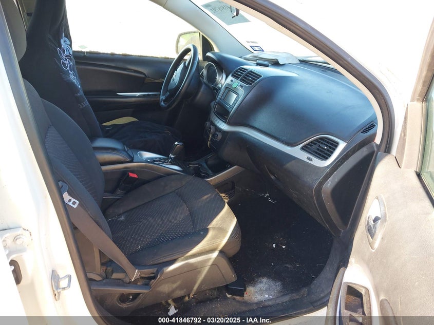 2015 DODGE JOURNEY VIN: 3C4PDCBG5FT744087
