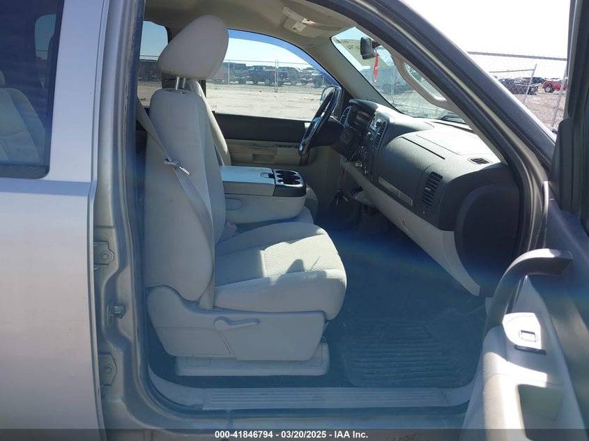 2007 CHEVROLET SILVERADO 1500 VIN: 2GCEK133371710617