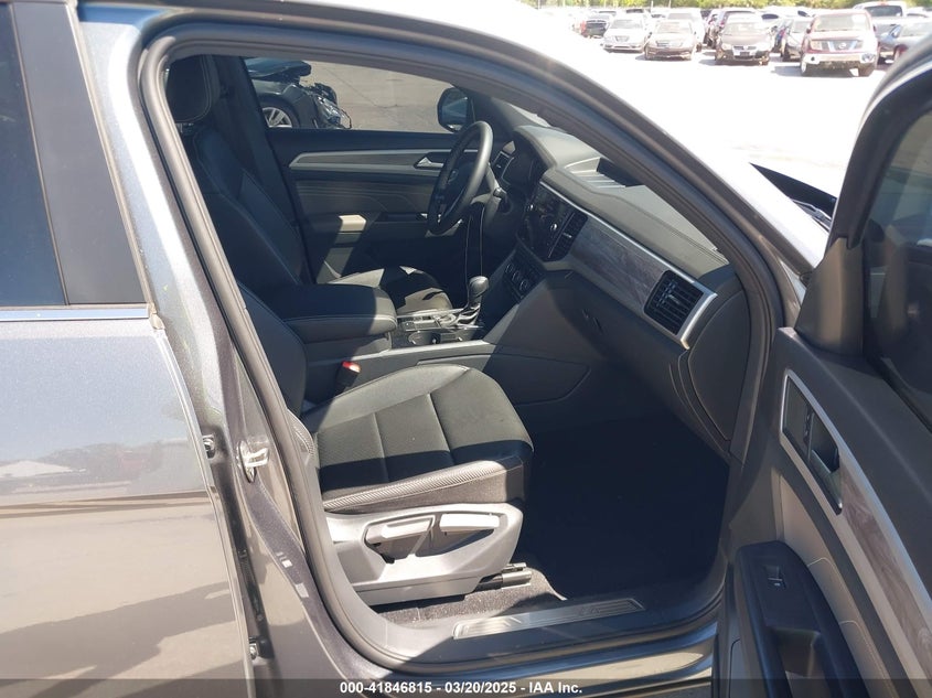 VIN 1V2JE2CA2PC203551 2023 VOLKSWAGEN ATLAS CROSS SPORT 3.6L V6 SE W/TECHNOLOGY
